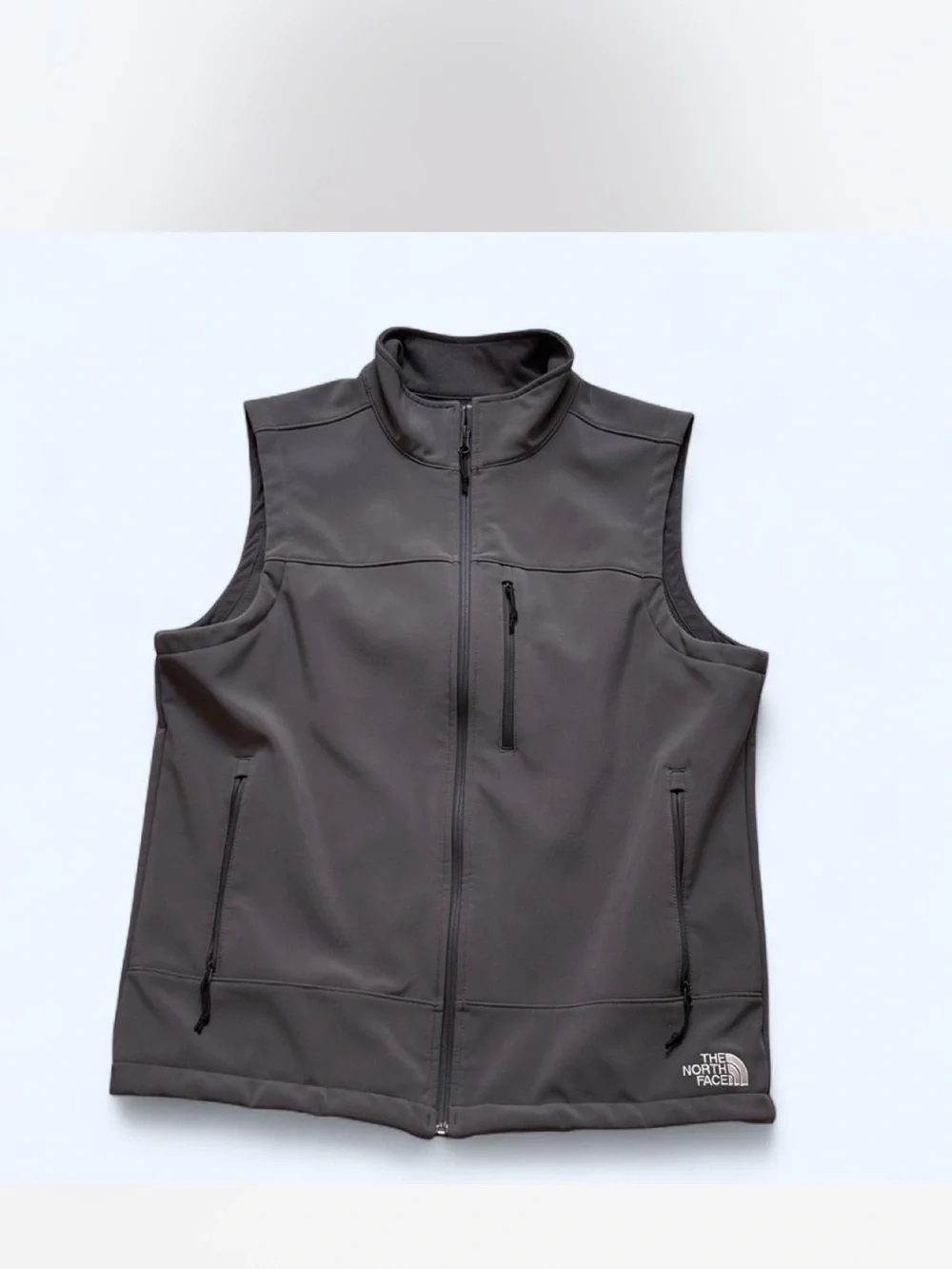 The North Face Men's Charcoal Gray Softshell Vest